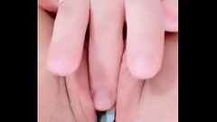 Peguei minha prima Luana kazaki se masturbando e n&atilde_o resisti Thumb