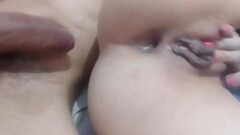 Minha amiga novinha safada queria tanto dar o cu que colocou o plug Thumb