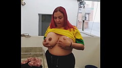 Sammy Owens Lavando ropa Thumb
