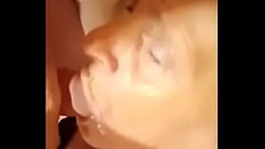 Amateur mature cumshot Thumb