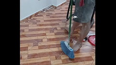 Esposa cachonda se folla al pintor como parte de pago.PAGANDO CON EL CULO Thumb