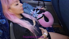 NOS PONEMOS CALIENTES EN EL AUTOBUS Y NOS BAJAN A MEDIA CARRETERA Thumb