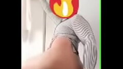 ME ENTRA UN DILDO ENORME Thumb
