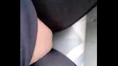 Exibi&ccedil_&atilde_ozinha no &ocirc_nibus a caminho do trabalho. Thumb