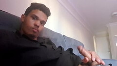 Novinho batendo punheta Thumb