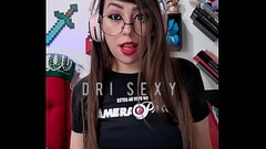 ninfeta e-girl exibindo seu corpo delicioso e buceta rosinha | Dri Sexy Thumb