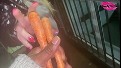 He got me to stick carrots up my pussy and ass Thumb