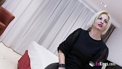 Experienced mature mommy finds at FAKings the YOUNG COCKS she'_s been looking for Thumb