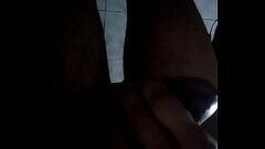 jugando con mi culito Thumb