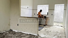 foi apanhada por um trabalhador na constru&ccedil_&atilde_o se masturbando foi uma loucura,ele fudeu Thumb