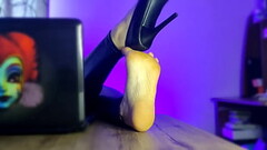 High Heels and Smelly wrinkled Soles POV teasing (pov foot worship, sweaty feet, bare foot milf) Thumb