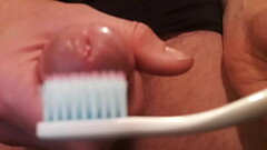 Gicler sur une brosse Thumb