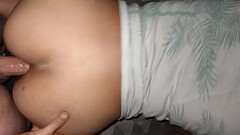 anal bien rico con la ivonechilee bien rico todo dialogo caliente le dejo la leche dentro del culo Thumb