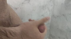 Gozando no banho Thumb
