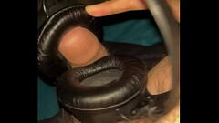 HD headphones fuck and cum Thumb