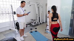 Bootylicious lady pussy fucked in gym by personal trainer Thumb