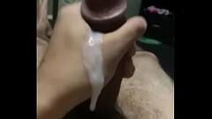 BBC BUSTS HUGE LOAD Thumb