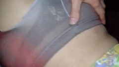 Le encanta follar en cuatro Thumb